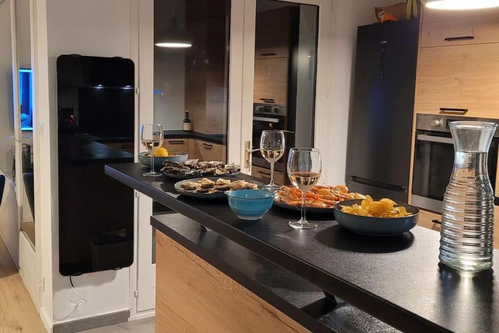 Bel Apt Terrasse A 2 Pas Du Lac Sévrier エクステリア 写真